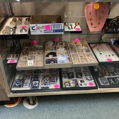 Sale Photo Thumbnail #10