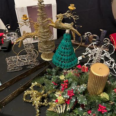 Large Scale Christmas Decor Set