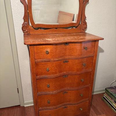 Victorian Tiger Oak Highboy Dresser With Serpentine Front And Beveled Mirror 