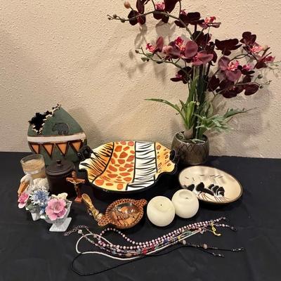 Ceramic Bowl, Southwestern Pottery, Miniature Flower Figurines