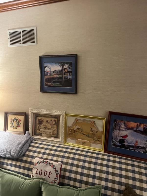 Sale Photo Thumbnail #173