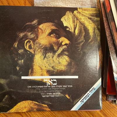 Sale Photo Thumbnail #437