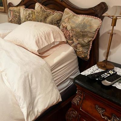 Sale Photo Thumbnail #326