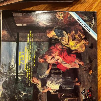 Sale Photo Thumbnail #587