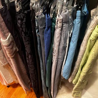 Sale Photo Thumbnail #368