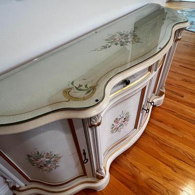 Sale Photo Thumbnail #486