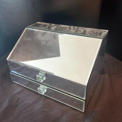 Sale Photo Thumbnail #207