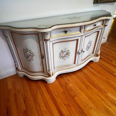 Sale Photo Thumbnail #536