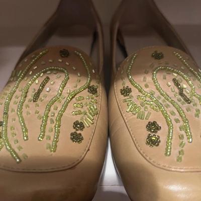 Sale Photo Thumbnail #333