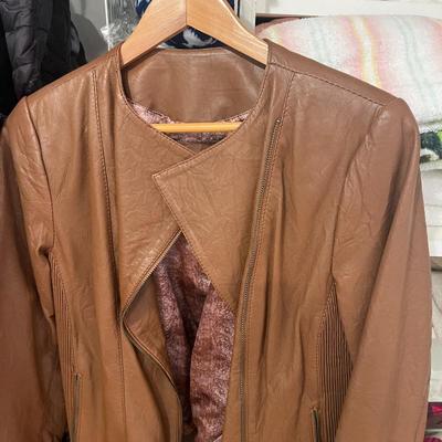 Sale Photo Thumbnail #42