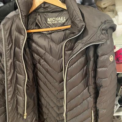 Sale Photo Thumbnail #75