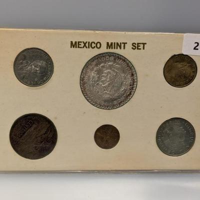 Sale Photo Thumbnail #942