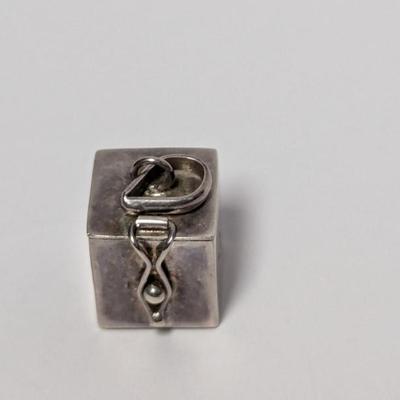 Sale Photo Thumbnail #629