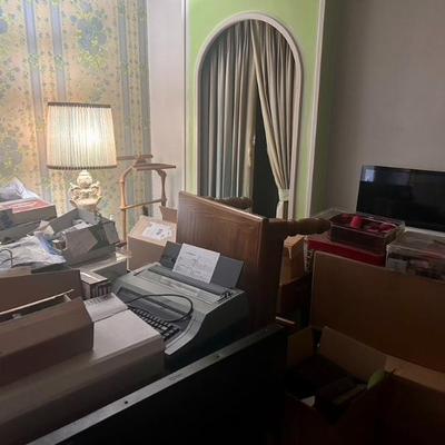 Sale Photo Thumbnail #15