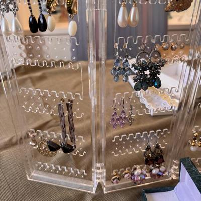 Sale Photo Thumbnail #89