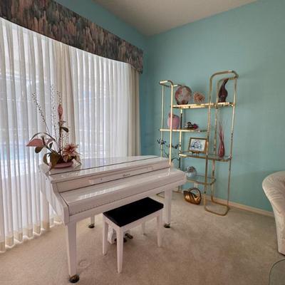 Sale Photo Thumbnail #3