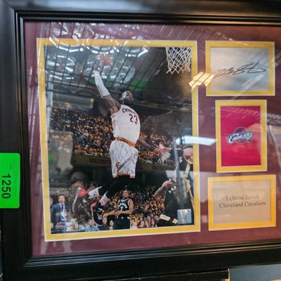 Sale Photo Thumbnail #250