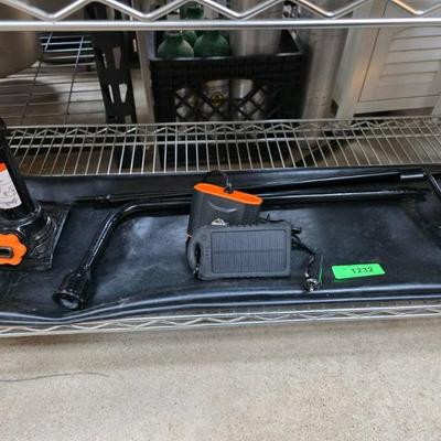 Sale Photo Thumbnail #232