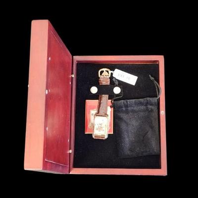 Sale Photo Thumbnail #3