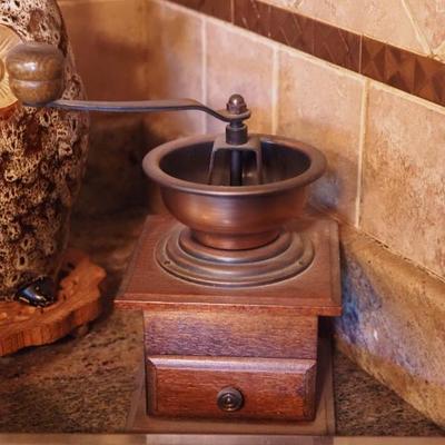 Sale Photo Thumbnail #78