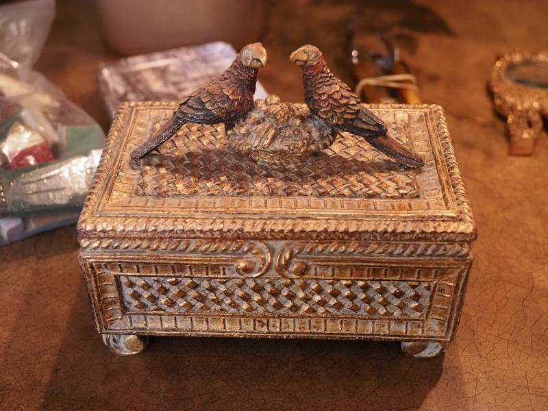 Sale Photo Thumbnail #217