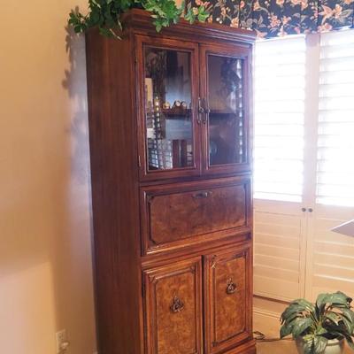 Sale Photo Thumbnail #25