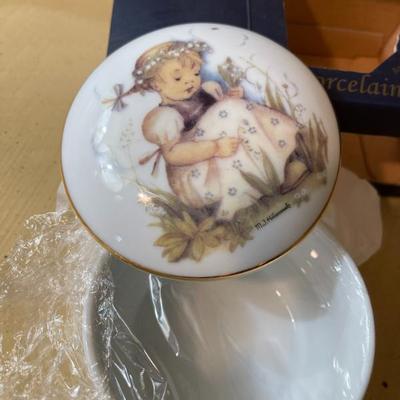 Sale Photo Thumbnail #385