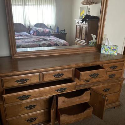 Sale Photo Thumbnail #211