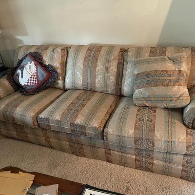 Sale Photo Thumbnail #295