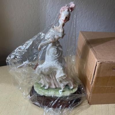 Sale Photo Thumbnail #31