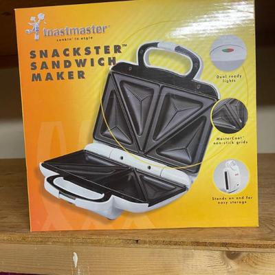 Sale Photo Thumbnail #100