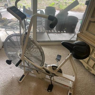 Sale Photo Thumbnail #70