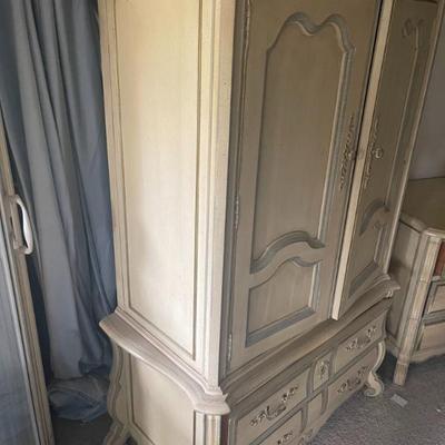 Sale Photo Thumbnail #95