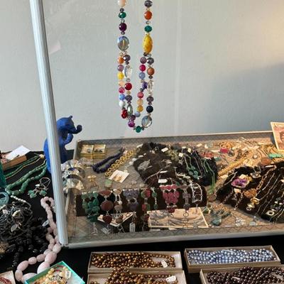 Sale Photo Thumbnail #83