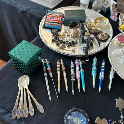 Sale Photo Thumbnail #86