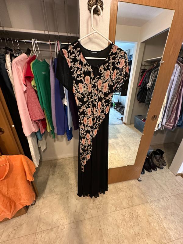 Sale Photo Thumbnail #238