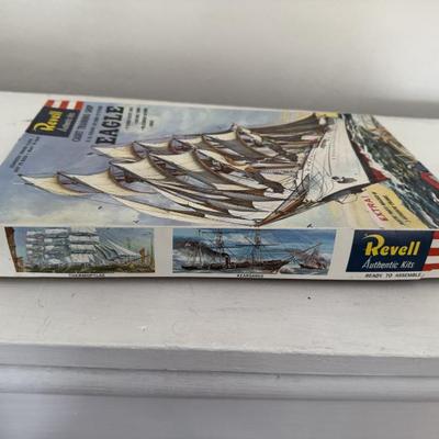 Sale Photo Thumbnail #300