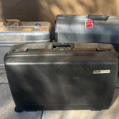 Vintage Halliburton Metal Luggage With Samsonite Hard Case And Travel system Carry On