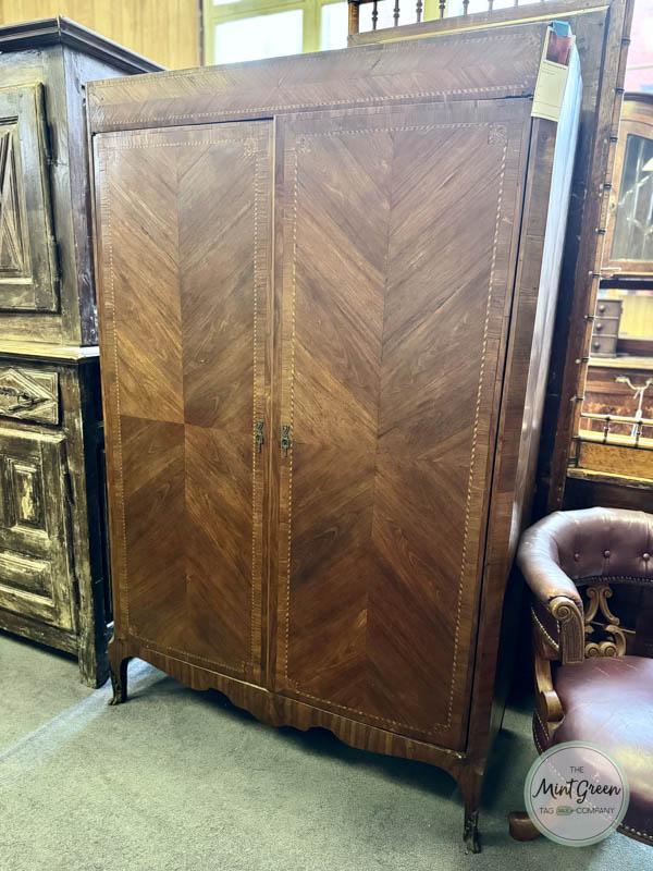 Sale Photo Thumbnail #10