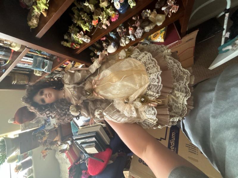 Sale Photo Thumbnail #9