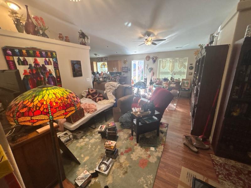 Sale Photo Thumbnail #13