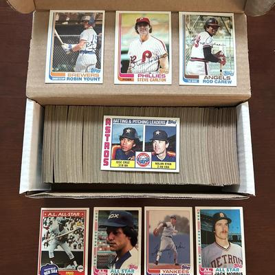 100s of 1980s Topps Baseball Cards. Robin Yount, Fred Lynn, Willie Stargell, and More