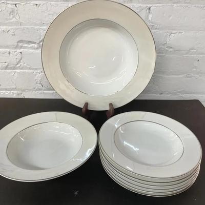 Crate & Barrel Silver Rimmed Soup And Serving Bowls