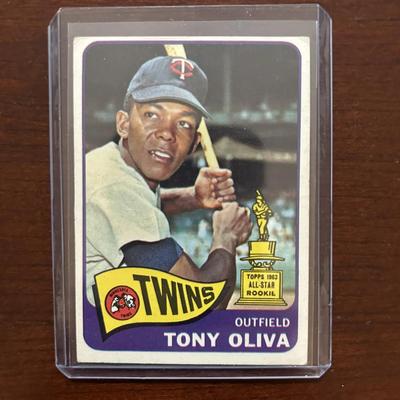1965 Topps Baseball Card. Tony Oliva All Star Rookie - Minnesota Twins. Card #340
