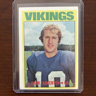 1972 Topps Football Card. Fran Tarkenton - Minnesota Vikings. Card #225