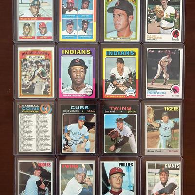 Vintage 1970s Topps Baseball Cards. Hank Aaron, Reggie Jackson, Brooks Robinson, and More