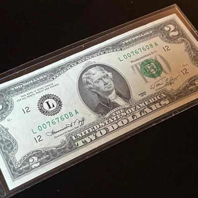 Series 1976 Green Seal $2 Federal Reserve Note