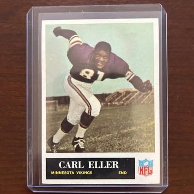 1965 Philadelphia Football Card. Carl Eller Rookie Card - Minnesota Vikings. Card Number 105