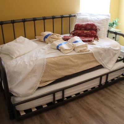 Sale Photo Thumbnail #127