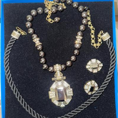 Sale Photo Thumbnail #72